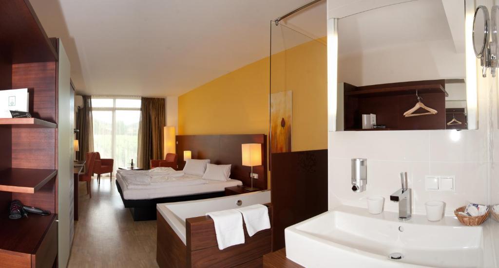 Weinresidenz Sonnleitner - Adults Only Ξενοδοχείο Furth bei Gottweig Δωμάτιο φωτογραφία
